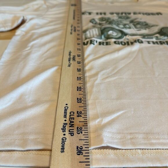 NWOT Get In Scavenger We’re Going Thrifting” T-Shirt Size XL Women’s - Picture 4 of 7